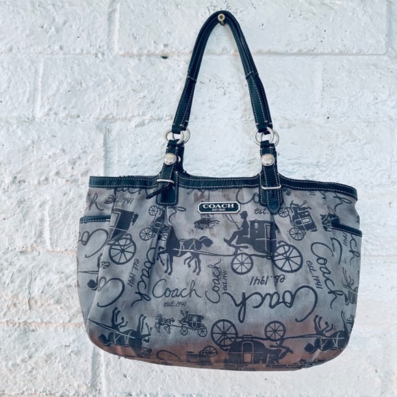 Coach Gallery Horse & Carriage East-West Tote/Purse Gray - Picture 11 of 12